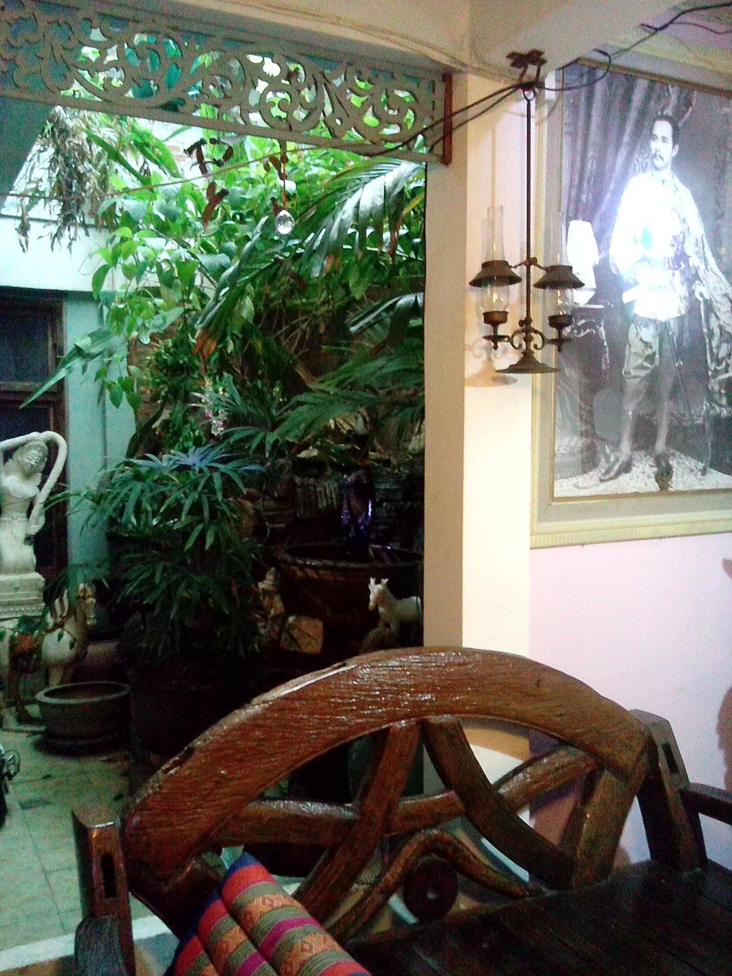 Hotel Cafe De Baan Raow Bangkok Exterior foto