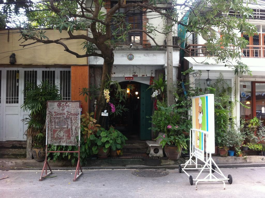 Hotel Cafe De Baan Raow Bangkok Exterior foto