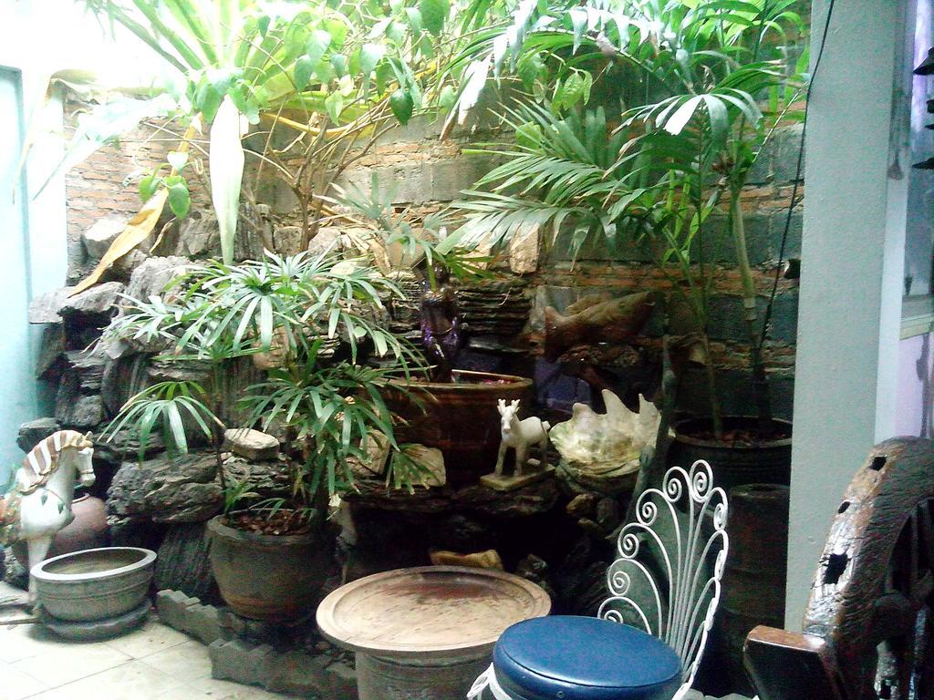 Hotel Cafe De Baan Raow Bangkok Exterior foto
