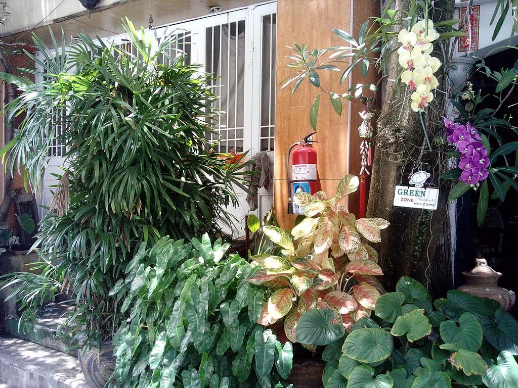 Hotel Cafe De Baan Raow Bangkok Exterior foto