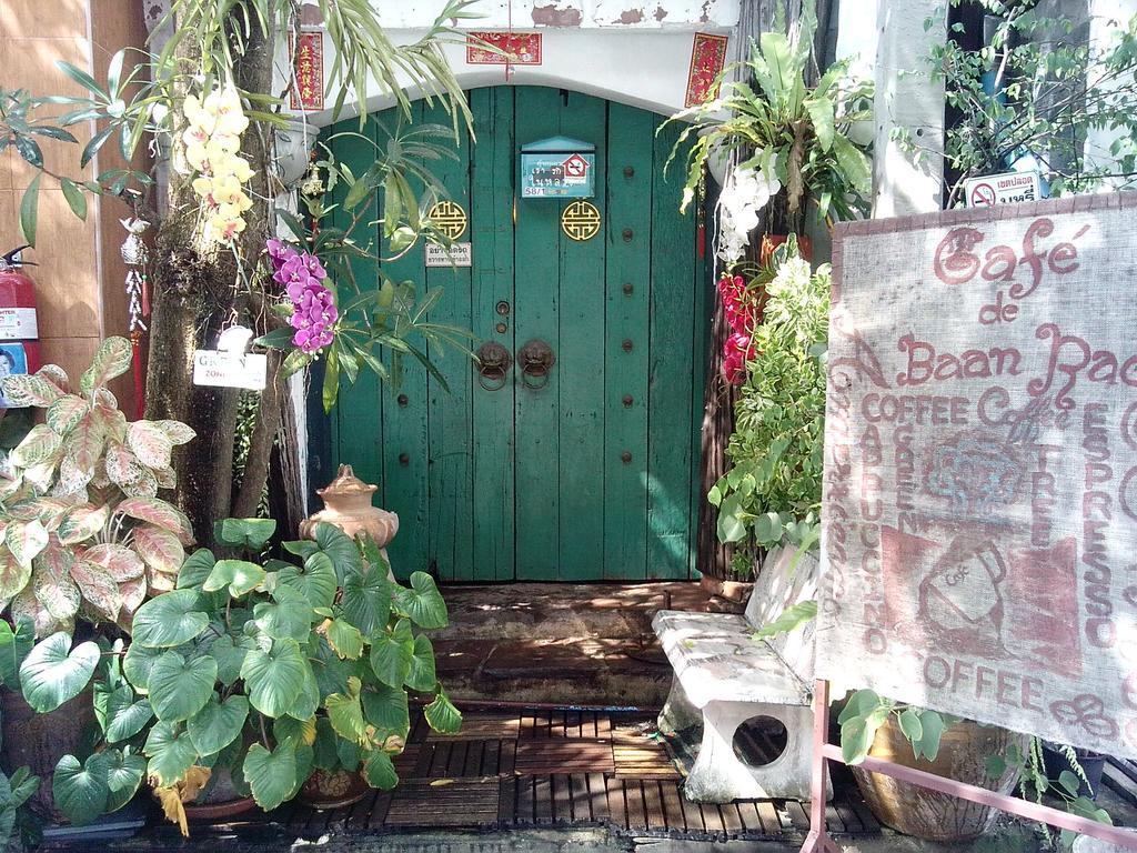 Hotel Cafe De Baan Raow Bangkok Exterior foto